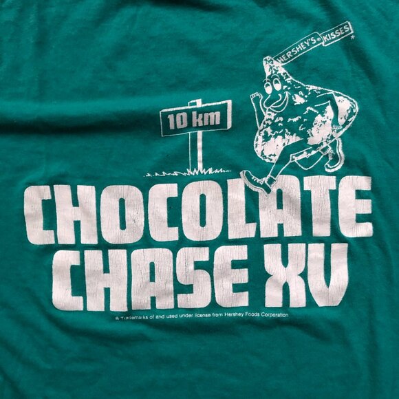 Retro Graphic Tee Size L || Hersheys Chocolate - Picture 4 of 8